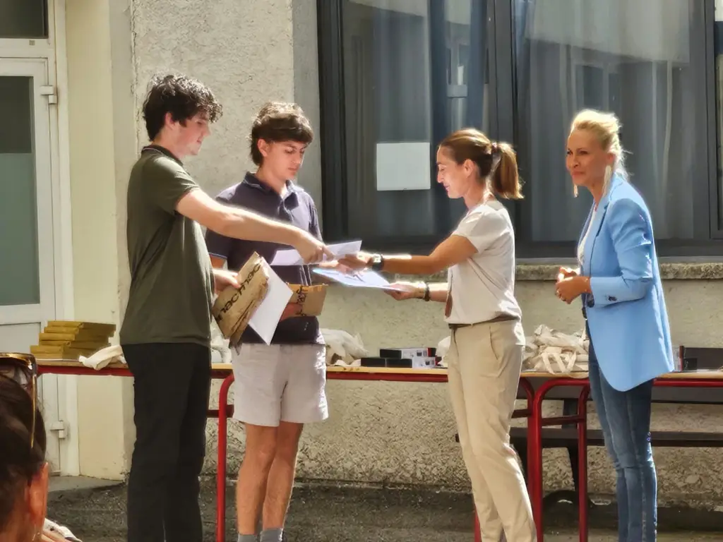 Cérémonie remise des prix Olympiades de mathématiques — photo 1 sur 8